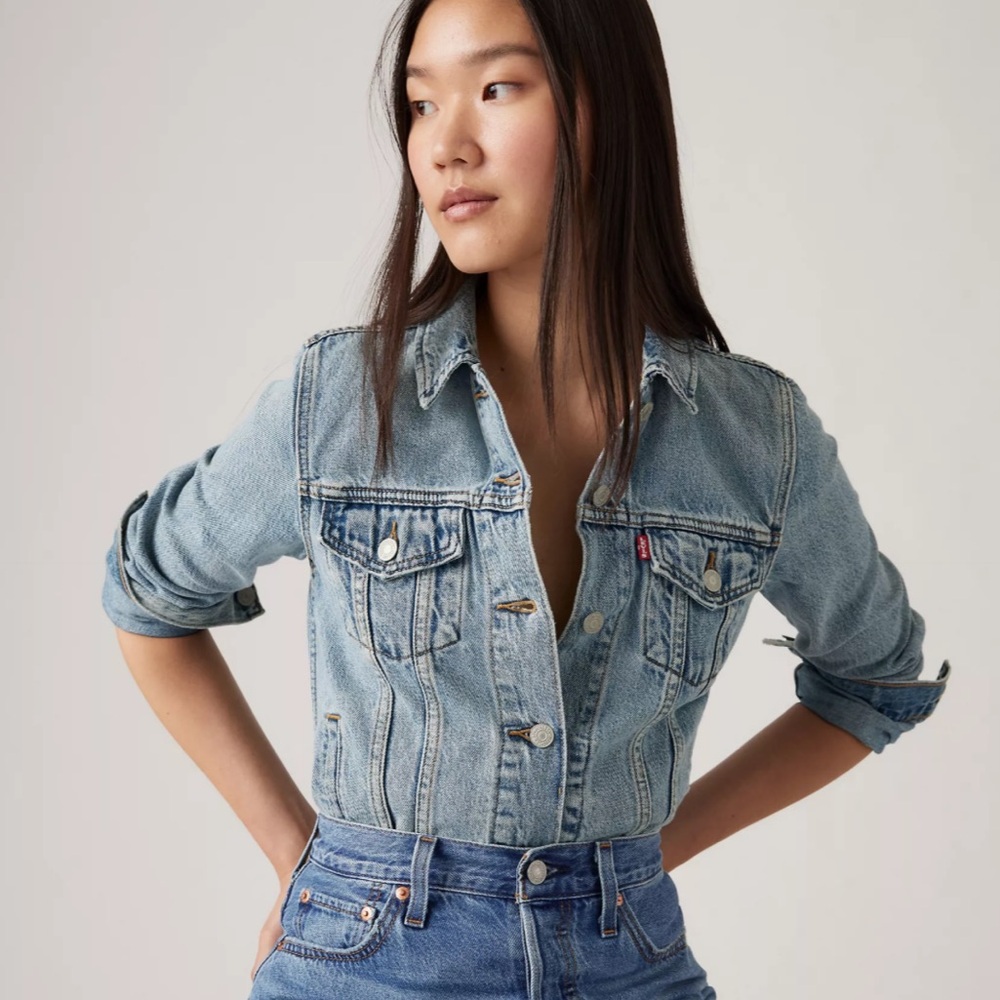 Women’s 100% cotton denim jacket Size XS - excellent condition